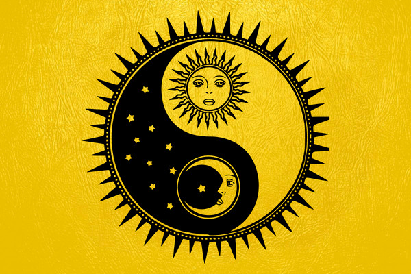 Day And Night Moon And Sun Yin And Yang Wall Sticker Vinyl Decal Mural Art Decor