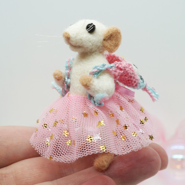 handmade-felt-mouse