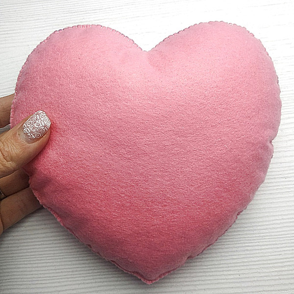 Playfully Ever After 3 inch Felt Hearts 35pc - Neon Pink