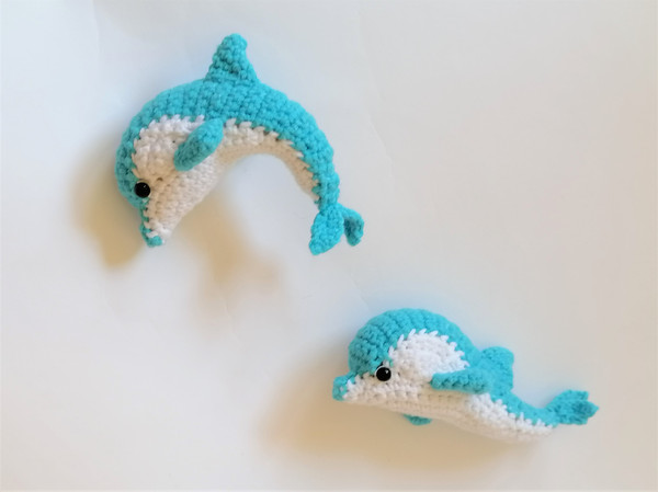 dolphin_crochet_pattern.jpg