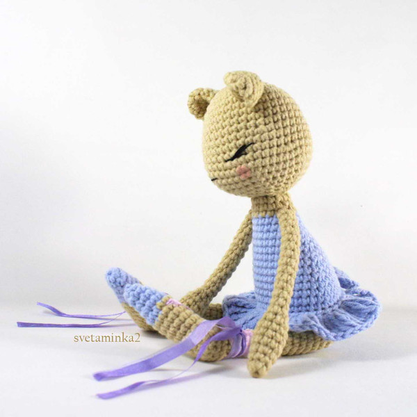 amigurumi-ballerina-pattern.jpg