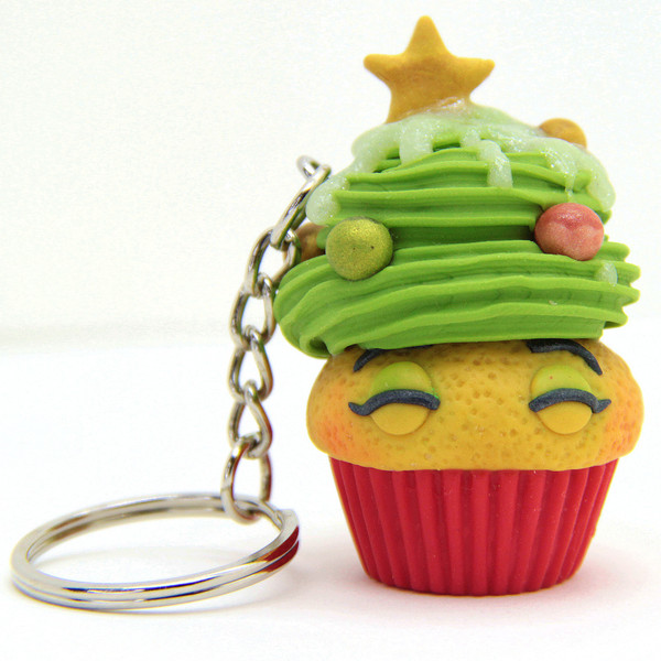 christmas-tree-keychain-for-girls.JPG