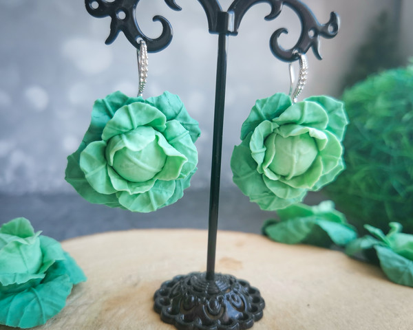 cabbage earrings5.jpg