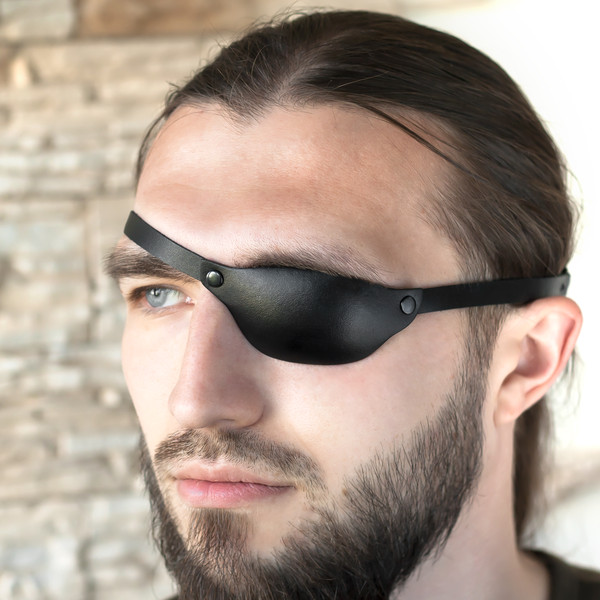 Slim_Leather_Eye_Patch.jpg