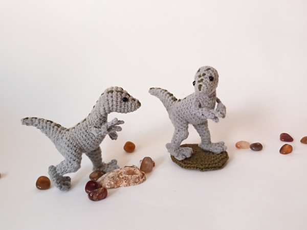 dinosaurs_crochet_pattern.jpg