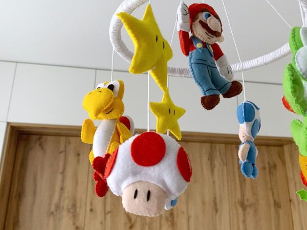 super-mario-bros-crib-baby-mobile-nursery-decor-4.jpg