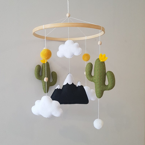 cactus crib mobile.jpg