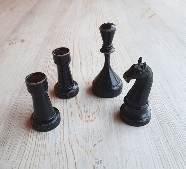 Black spare reserve Soviet chess pieces BF2: king, rooks. kn - Inspire  Uplift