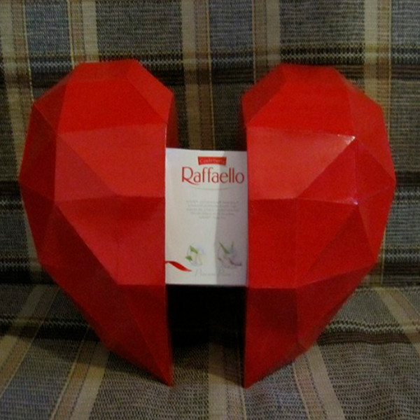 Papercraft heart.png