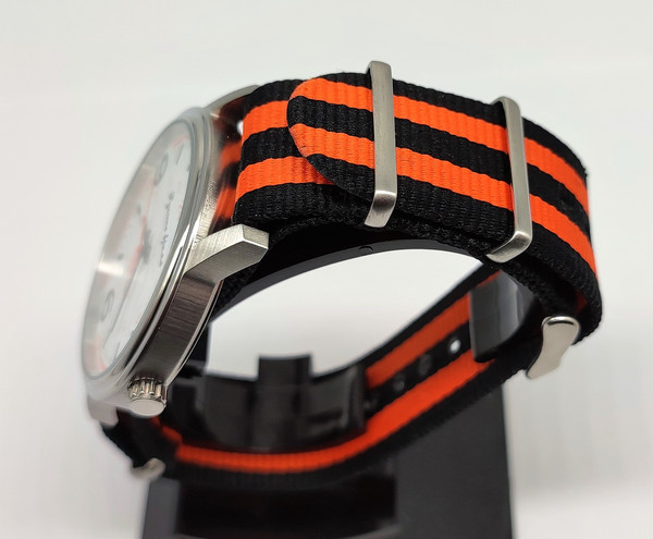 quartz-watch-Poljot-Russian-Time-1941-1945-Black-Orange-Stainless-Steel-strap-1