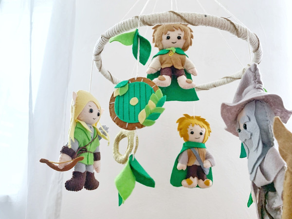 lord-of-the-rings-baby-boy-felt-mobile-nursery-decor-4.jpg