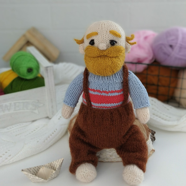 Grandpa Doll Knitting Pattern.png