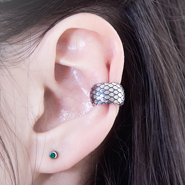 Silver ear cuff no piercing, Fake piercing earring - Inspire Uplift