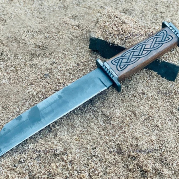 handmade the viking knife,.jpg