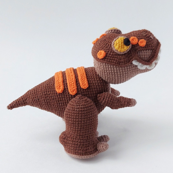 crochet pattern dinosaur.jpeg
