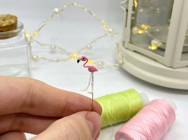 flamingo-mini-figurines-dollhouse-miniatures.jpeg