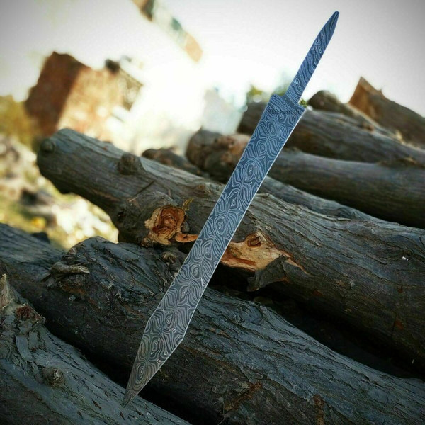 Handmade Damascus Steel Knife (Blank Blade) 