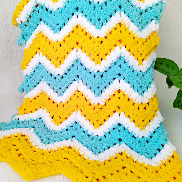 chevron blanket stripes.jpg