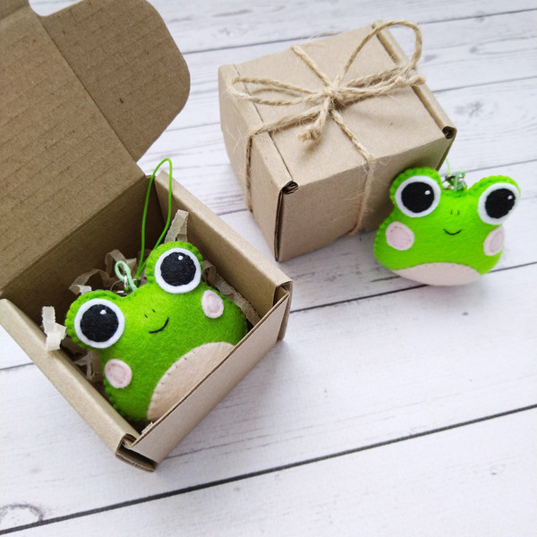 Frog plush keychain, Kawaii phone charm, Purse charm, Bag ch - Inspire  Uplift