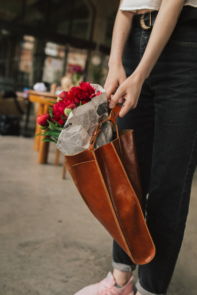 handmade_leather_tote_bag.jpeg