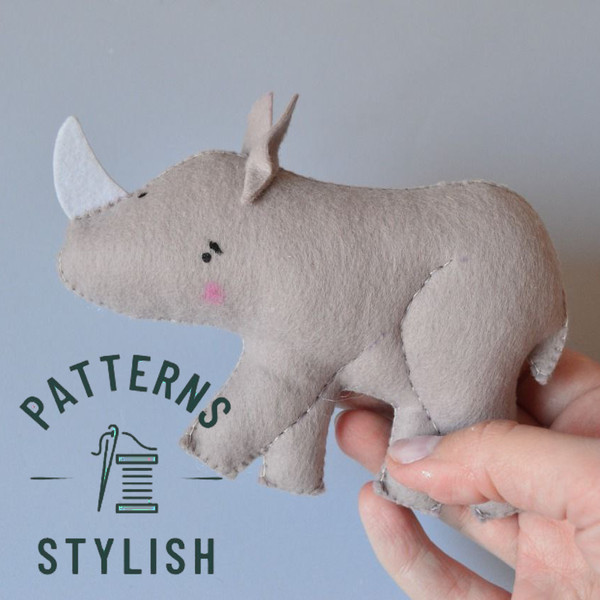 Felt-Rhinoceros-Sewing-Pattern