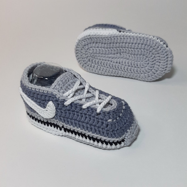 baby-nike-sneakers