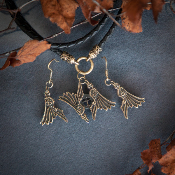 raven-jewelry-set