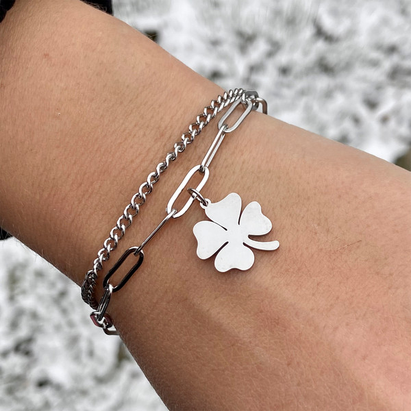 4 leaf clover bracelet