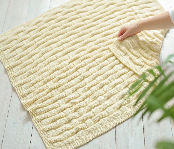 easy knit blanket pattern for beginners.jpg