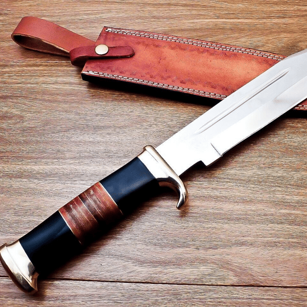 RARE STEEL BLADE 18 BOWIE KNIFE in nyc.jpg