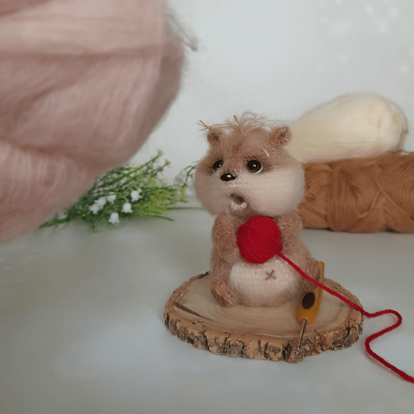 NEW Mini Crochet Kit, Hero Hamster