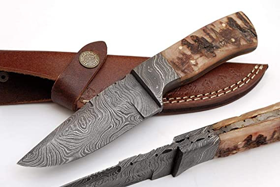 https://www.inspireuplift.com/resizer/?image=https://cdn.inspireuplift.com/uploads/images/seller_products/1679485218_hunting-knife-dark-1.jpg&width=600&height=600&quality=90&format=auto&fit=pad