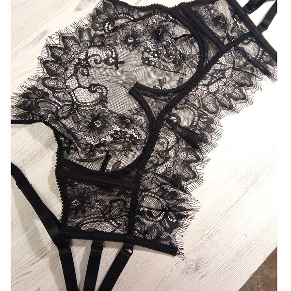 Black lace set bra and panties - Inspire Uplift