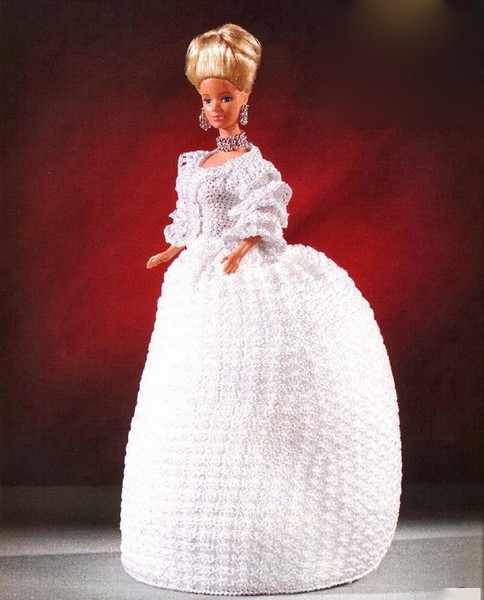 Fashion doll Barbie beautiful white dress.jpg