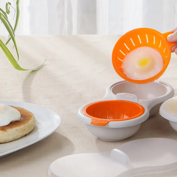 Microwavable Egg Poacher