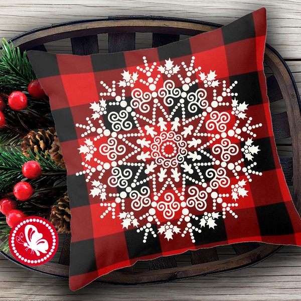 Mandala Christmas Snowflake decor.jpg
