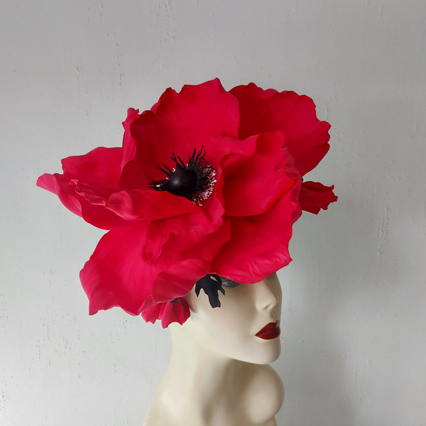 red  poppy Fascinator.jpg