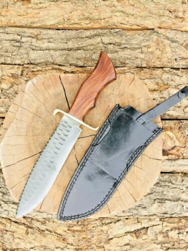 Wilderness-Masterpiece Custom-Handmade-Carbon-Steel-Hunting-Knife-and-Survival-Kit (8).jpg
