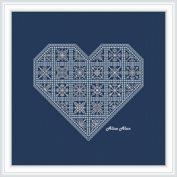 Heart_Blackwork_Blue_e3.jpg