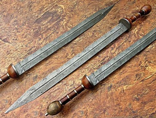 Celebrate-Mother's-Day-with-a-Legendary-Gift-Historical-Roman-Gladius-Sword-with-Handmade-Damascus-Steel-&-Raised-Handle (6).jpg