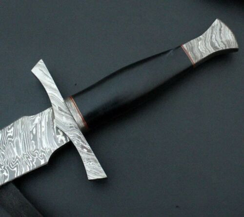 Hand-Forged,-Damascus-Steel,-Sword,-30,-Handmade,-Gladiator-Sword,-Custom-Handle,Mother's-Day-gift (3).jpg
