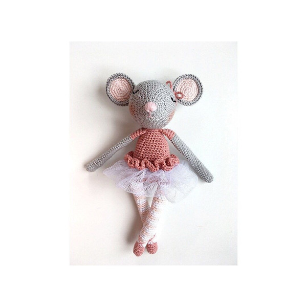 1080x1080_Häkelanleitung Ballett Maus Malia Amigurumi Sprache Deutsch PDF © - 1.jpg