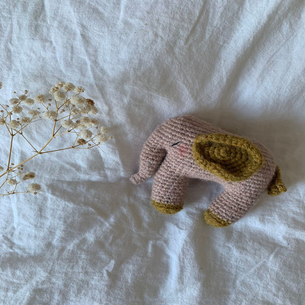 1080x1080_Pattern  Häkel Anleitung Baby Elefant Eddie Amigurumi Sprache Deutsch+Englisch  PDF © - 1.jpg