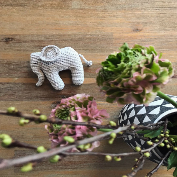 1080x1080_Pattern  Häkel Anleitung Baby Elefant Eddie Amigurumi Sprache Deutsch+Englisch  PDF © - 4.jpg