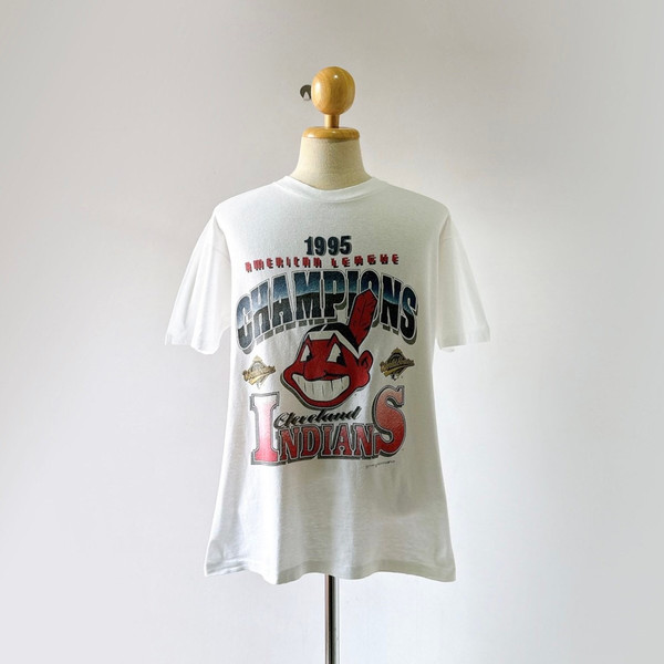 Vintage MLB Cleveland Indians Jersey Size Youth M____MADE IN USA.