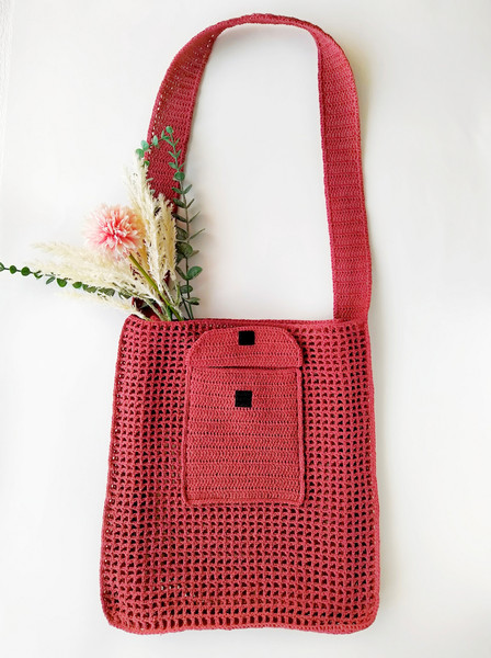 crochet tote bag with pockets.jpeg