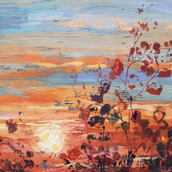 Bright strokes that emphasize the texture of sun and sky. Summer Sunset painting.