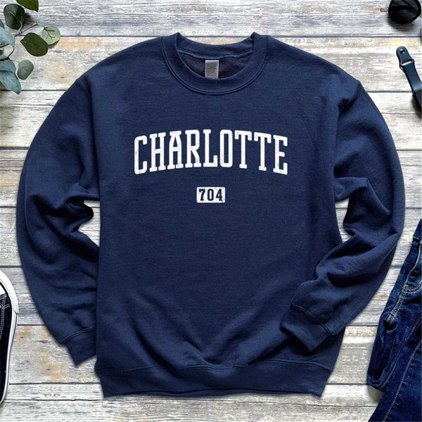 MR-552023215042-charlotte-sweatshirt-charlotte-704-vintage-crewneck-navy.jpg