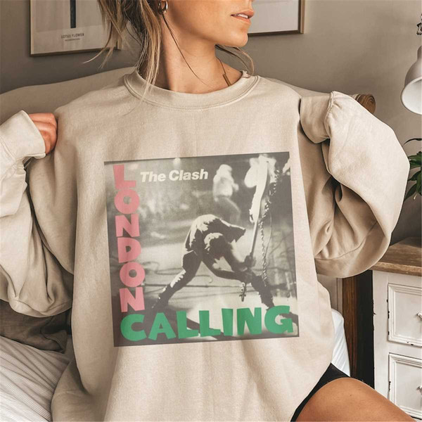 MR-6520230355-the-clash-london-calling-sweatshirt-the-clash-shirt-the-sand.jpg