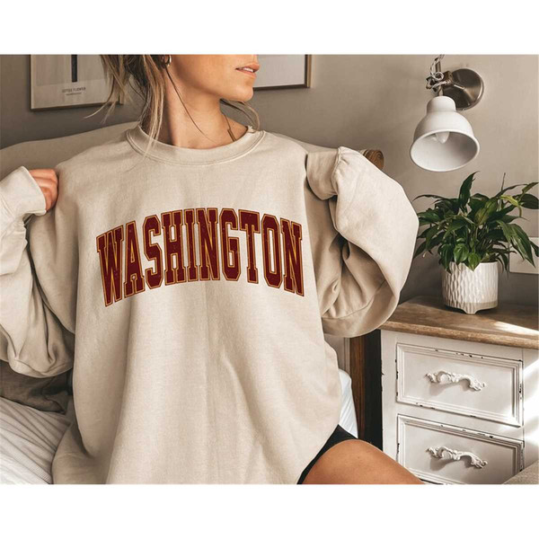 MR-6520239530-washington-football-crewneck-sweatshirt-vintage-washington-image-1.jpg